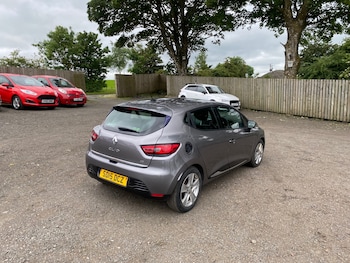 Used Renault Clio 2015 for sale - 79100095: Photo