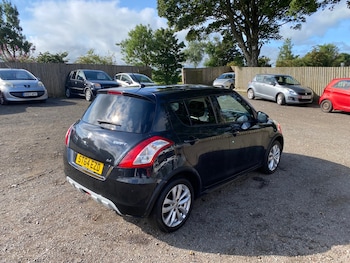 Used Suzuki Swift 2014 for sale - 79559398: Photo