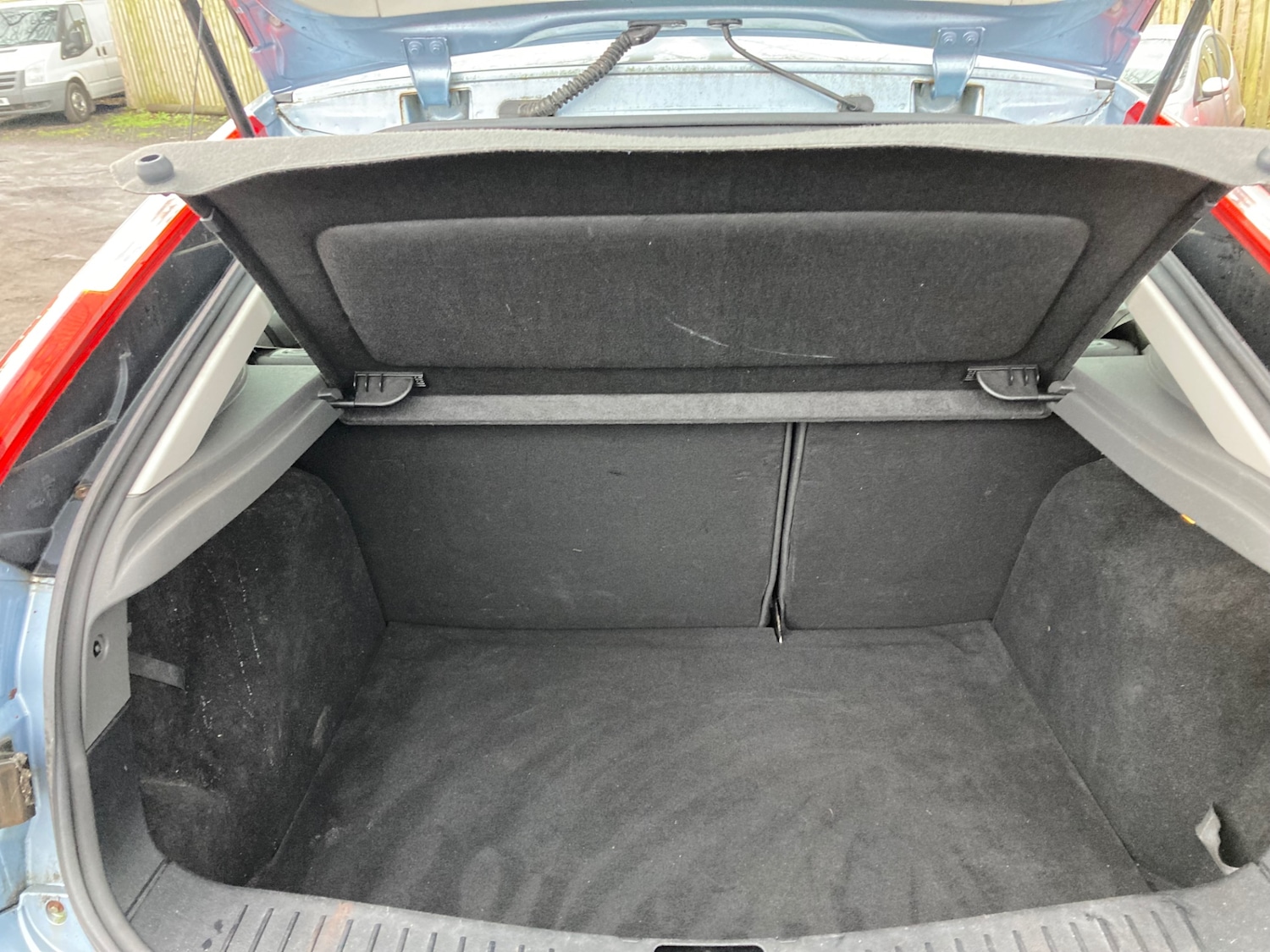 Used Ford Focus 2007 for sale - 76808390: Photo 9