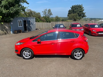 Used Ford Fiesta 2015 for sale - 79231258: Photo