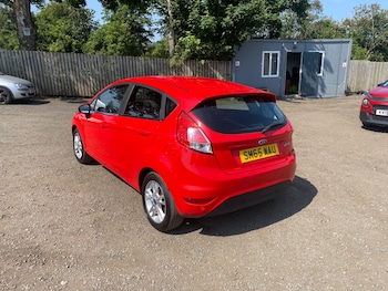 Used Ford Fiesta 2015 for sale - 79231258: Photo
