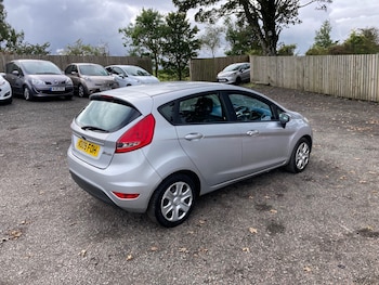 Used Ford Fiesta 2009 for sale - 75956160: Photo
