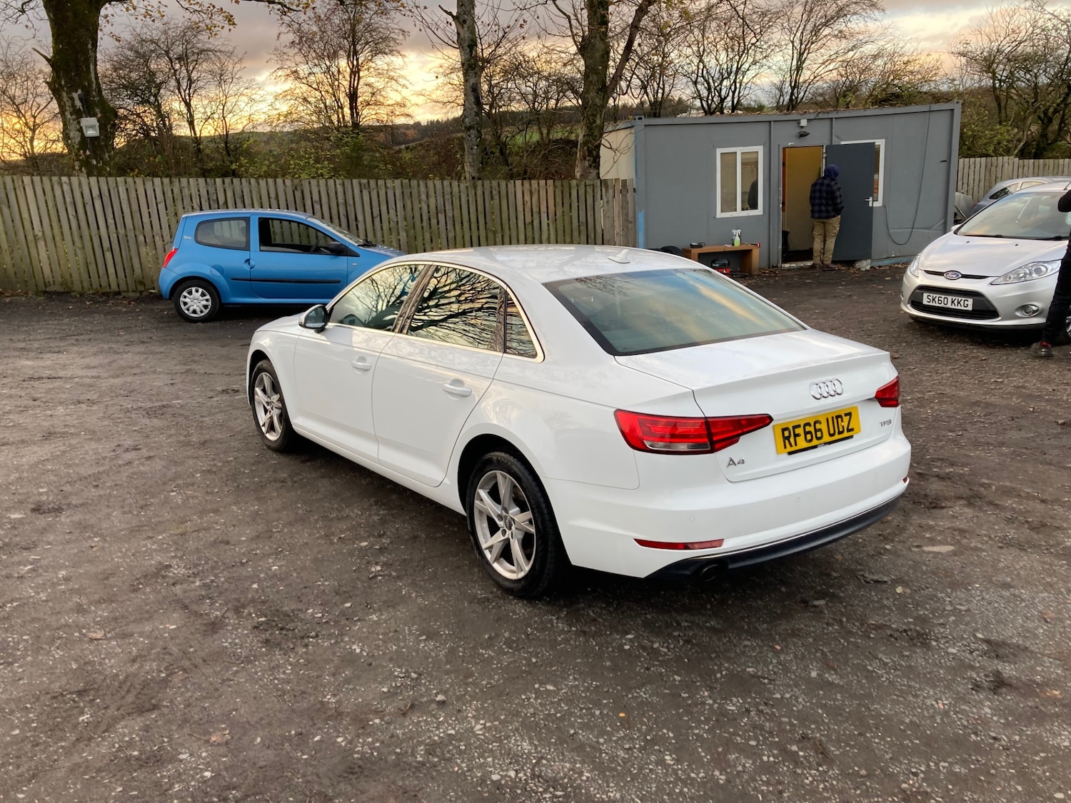 Used Audi A4 2016 for sale - 76663066: Photo 3
