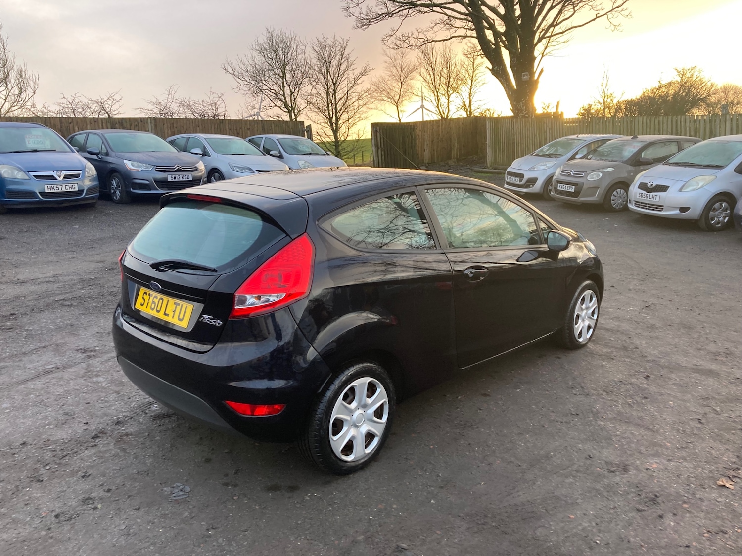 Used Ford Fiesta 2010 for sale - 76947187: Photo 4