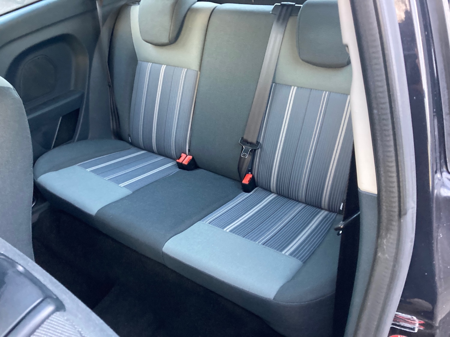 Used Ford Fiesta 2010 for sale - 76947187: Photo 8