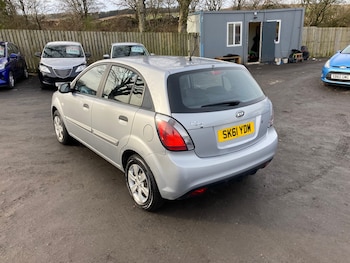 Used Kia Rio 2011 for sale - 77556900: Photo