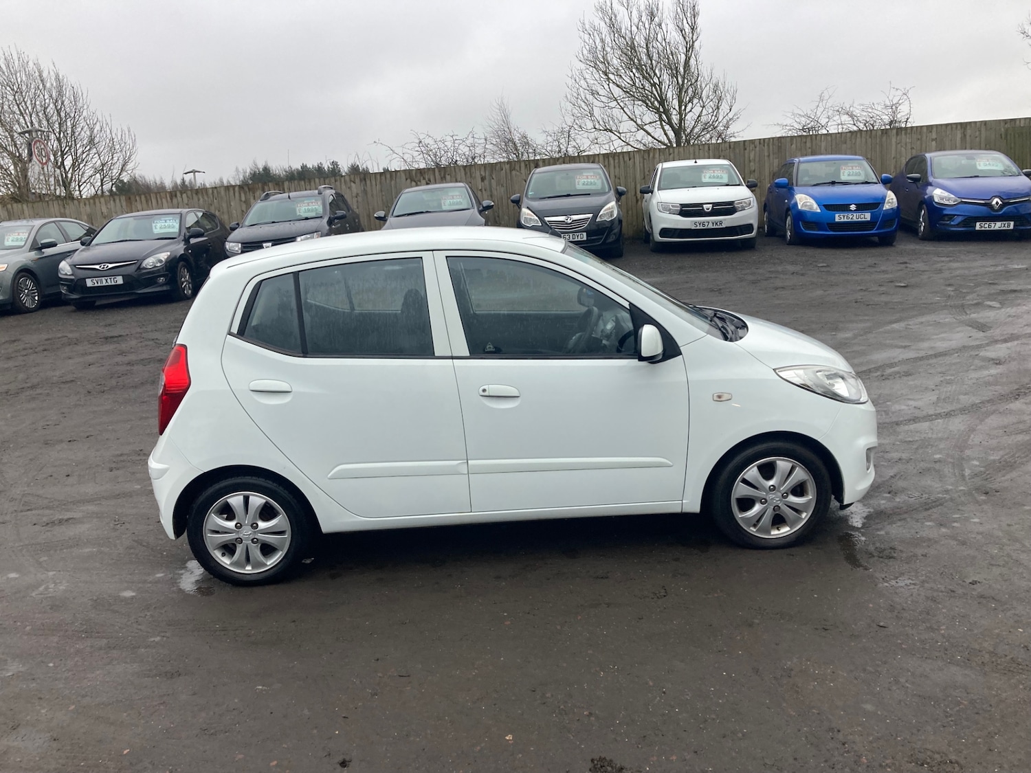 Used Hyundai i10 2013 for sale - 77516167: Photo 6