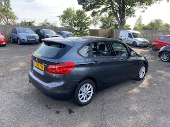 Used BMW 2 Series 2016 for sale - 79616256: Photo
