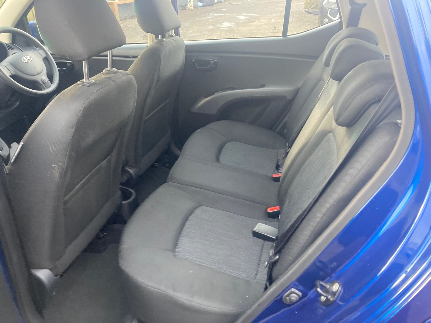 Used Hyundai i10 2013 for sale - 77935419: Photo 8