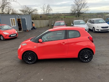 Used Citroen C1 2014 for sale - 76832872: Photo
