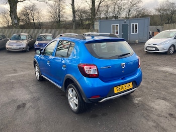 Used Dacia Sandero Stepway 2014 for sale - 77319950: Photo