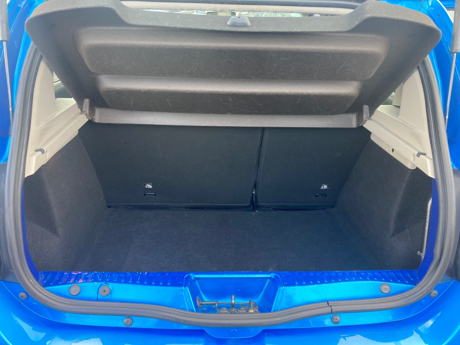 Used Dacia Sandero Stepway 2014 for sale - 77319950: Photo 9