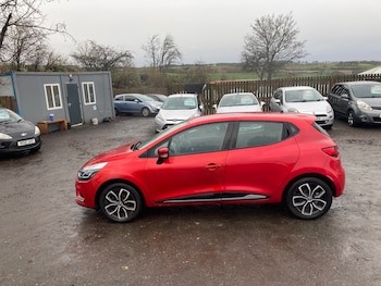 Used Renault Clio 2018 for sale - 77129268: Photo