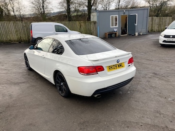 Used BMW 3 Series 2009 for sale - 77494933: Photo