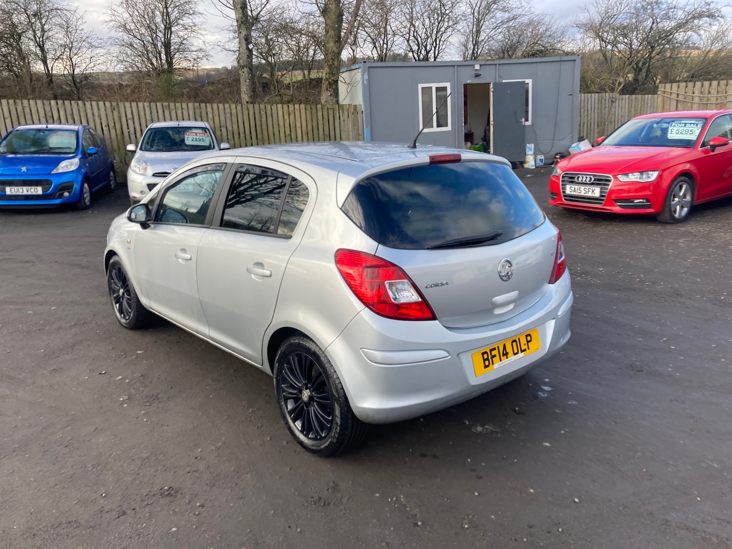 Used Vauxhall Corsa 2014 for sale - 77365175: Photo 3