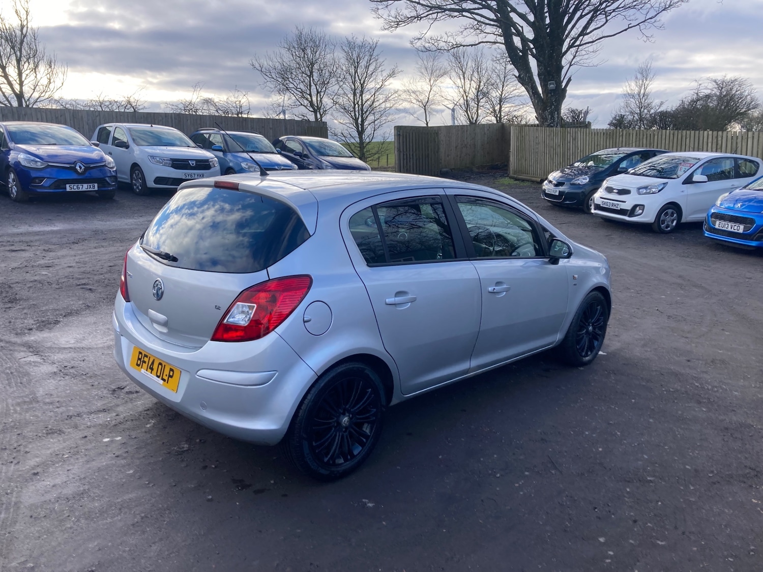 Used Vauxhall Corsa 2014 for sale - 77365175: Photo 4