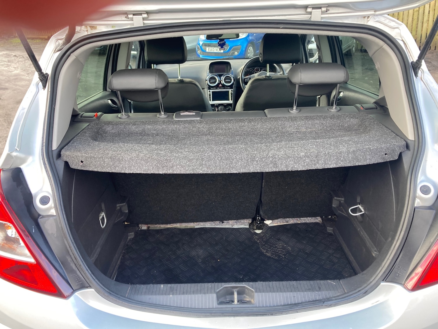 Used Vauxhall Corsa 2014 for sale - 77365175: Photo 8