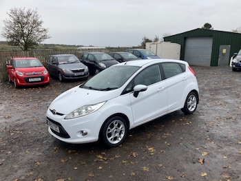 2012 (62) - 1.25 Zetec 5dr [82]