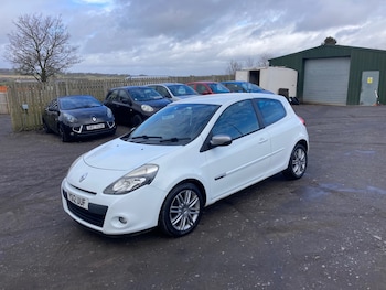 Used Renault Clio 2012 for sale - 77902627: Photo