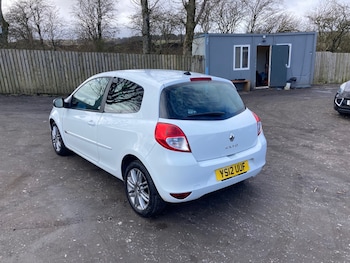 Used Renault Clio 2012 for sale - 77902627: Photo