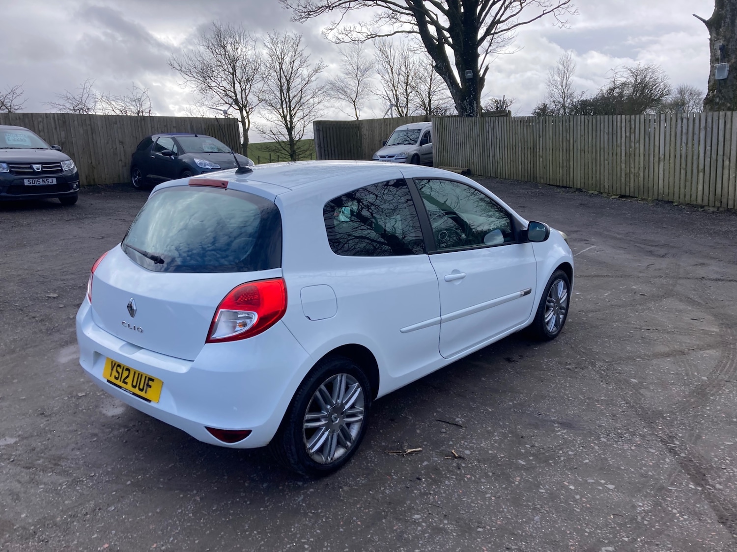 Used Renault Clio 2012 for sale - 77902627: Photo 4