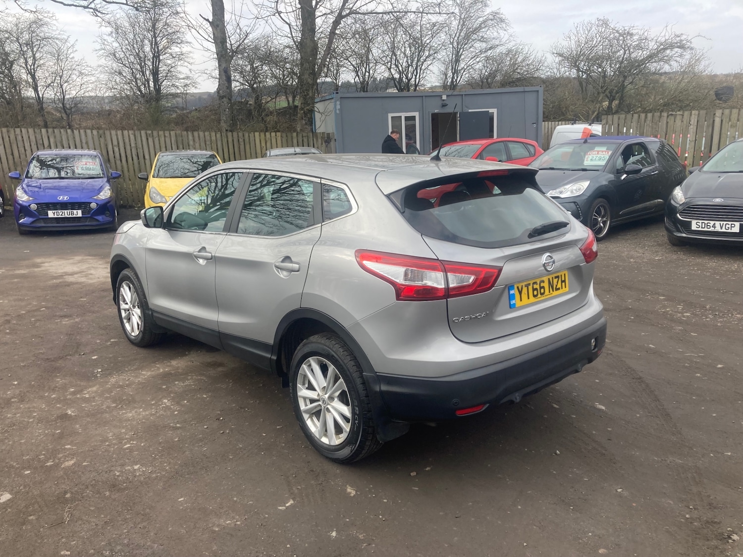 Used Nissan Qashqai 2016 for sale - 77906140: Photo 3