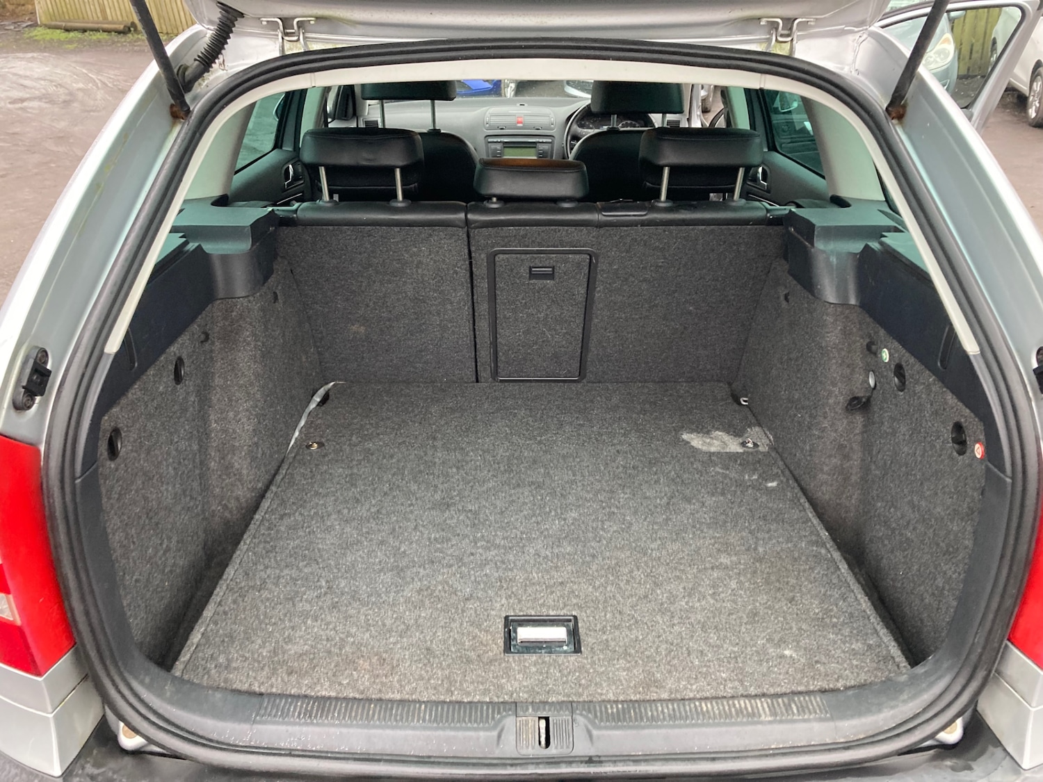 Used Skoda Octavia 2009 for sale - 77616821: Photo 9