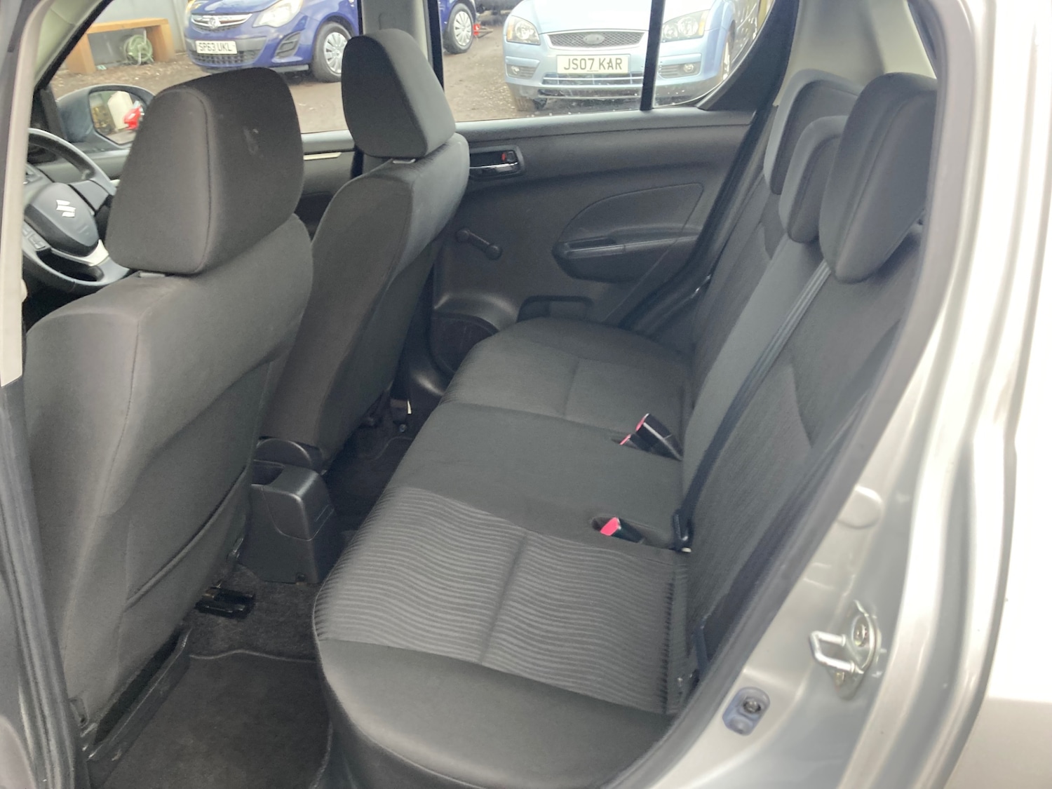 Used Suzuki Swift 2011 for sale - 77264671: Photo 7