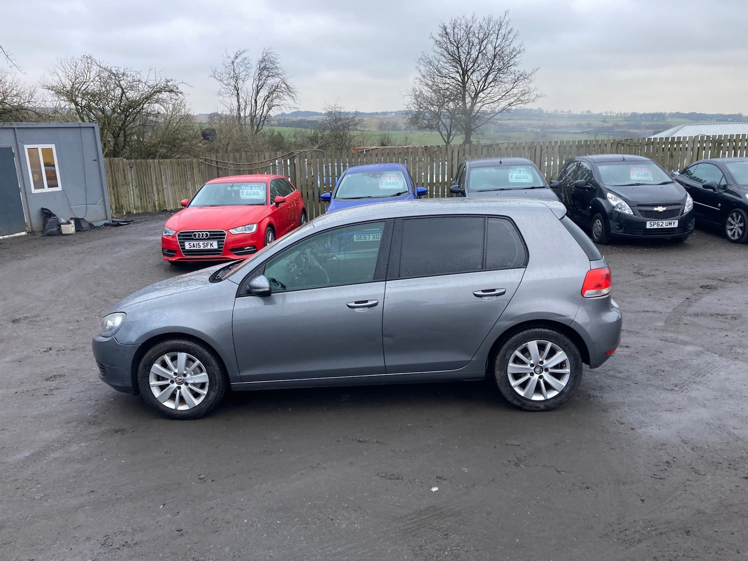 Used Volkswagen Golf 2010 for sale - 77298419: Photo 2