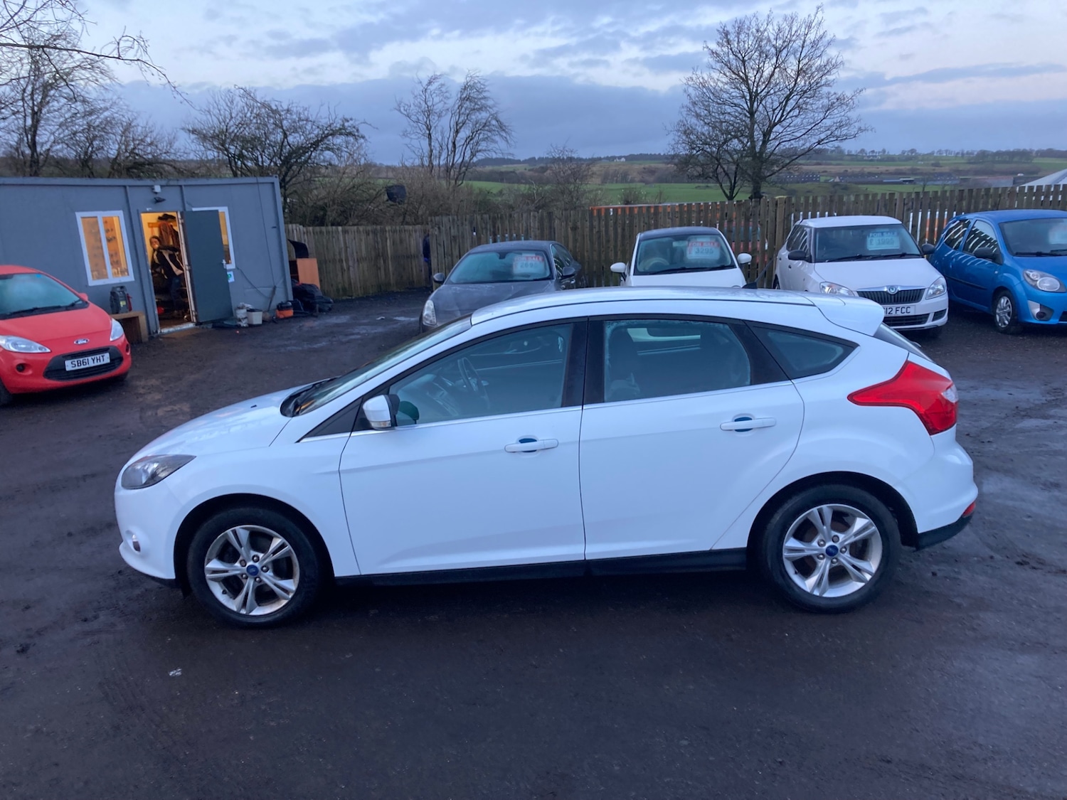 Used Ford Focus 2013 for sale - 76862844: Photo 2