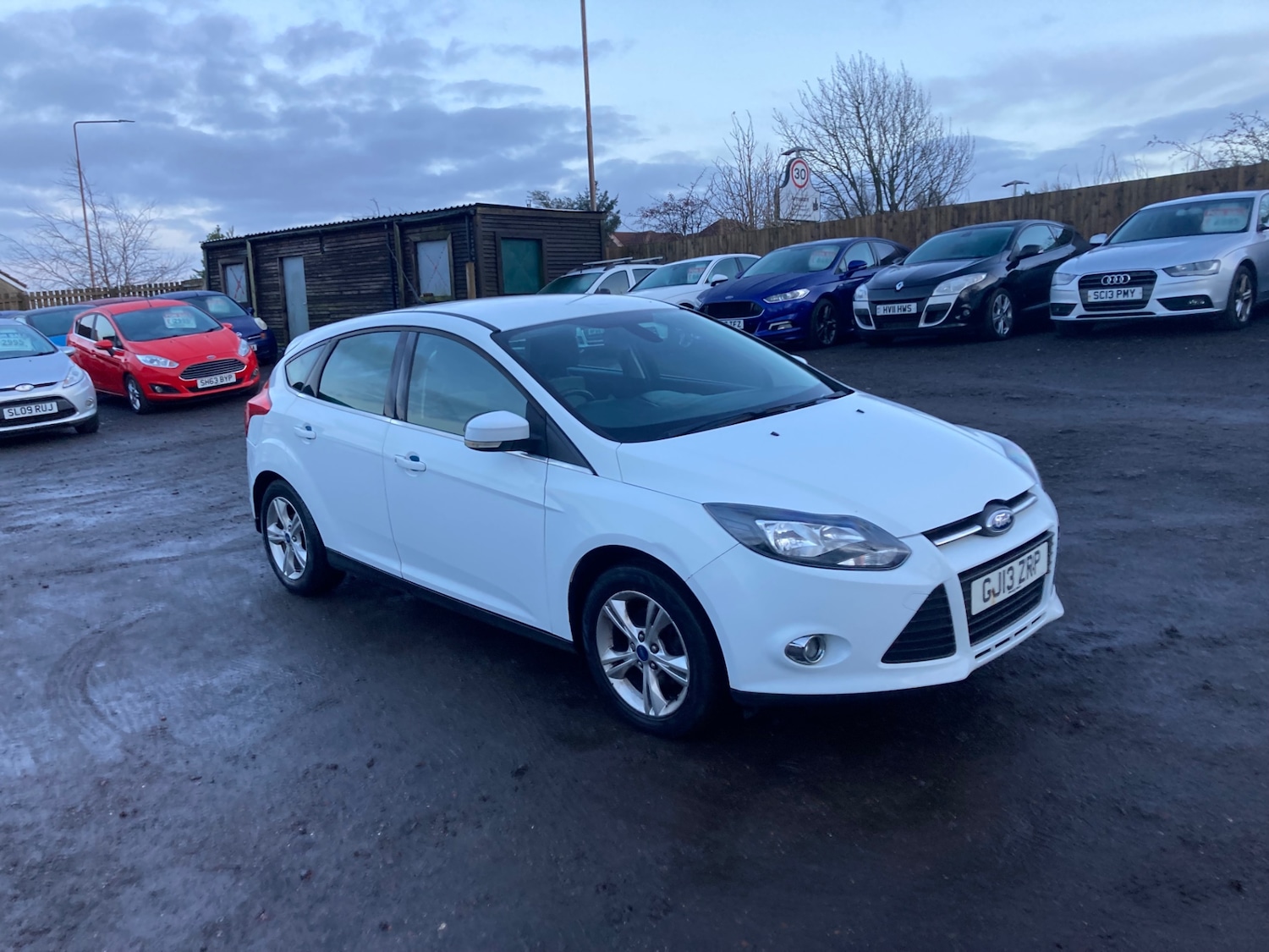 Used Ford Focus 2013 for sale - 76862844: Photo 5