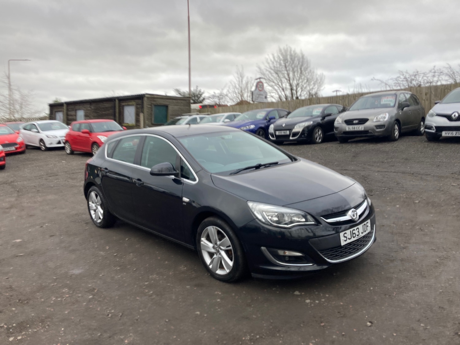 Used Vauxhall Astra 2013 for sale - 77052243: Photo 5