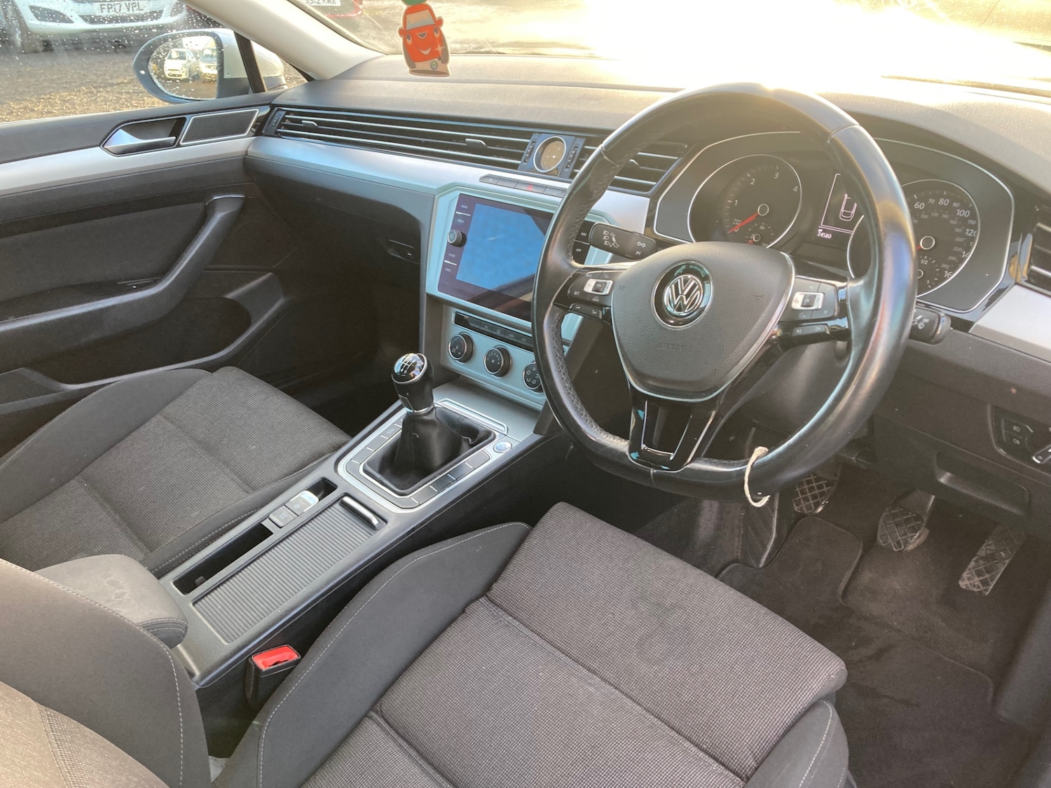 Used Volkswagen Passat 2017 for sale - 76526144: Photo 7