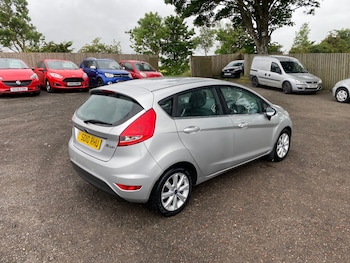 Used Ford Fiesta 2010 for sale - 78940210: Photo
