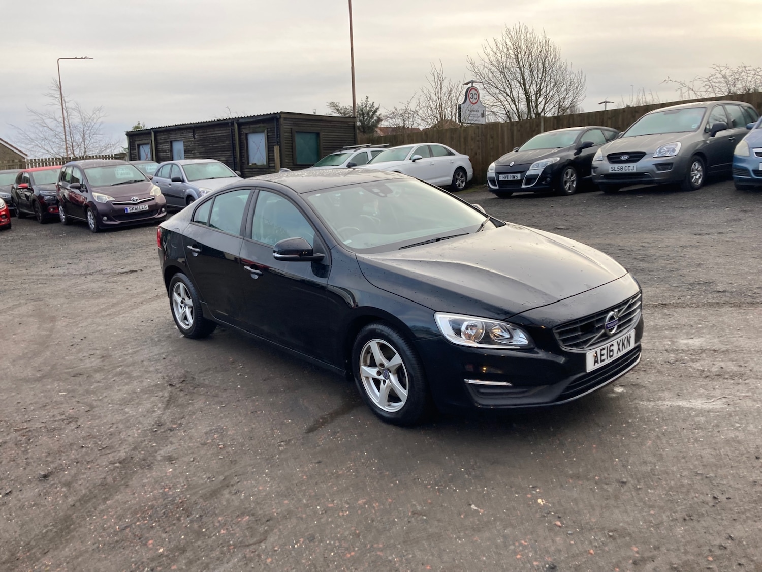 Used Volvo S60 2016 for sale - 76979590: Photo 5