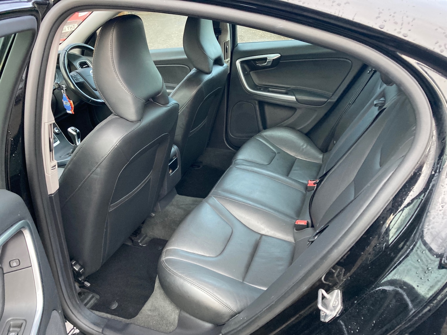 Used Volvo S60 2016 for sale - 76979590: Photo 8