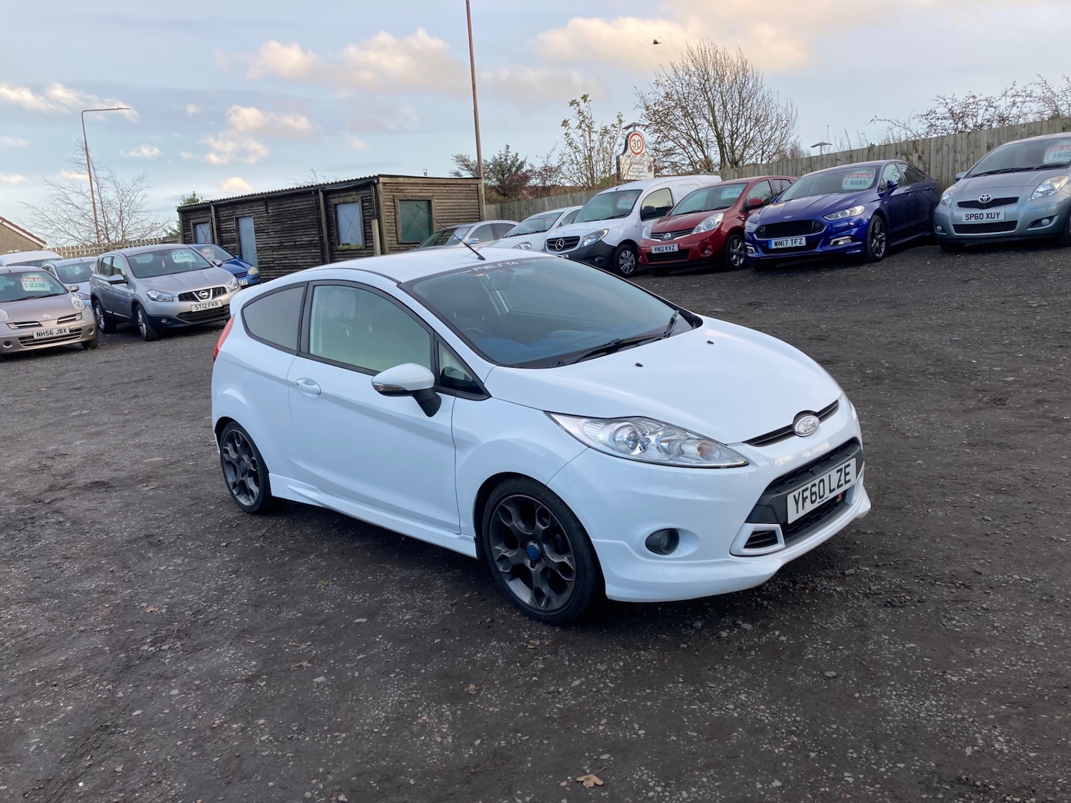 Used Ford Fiesta 2010 for sale - 76533620: Photo 5