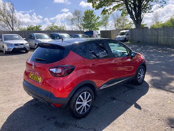 Used Renault Captur 2019 for sale - 78555425: Photo
