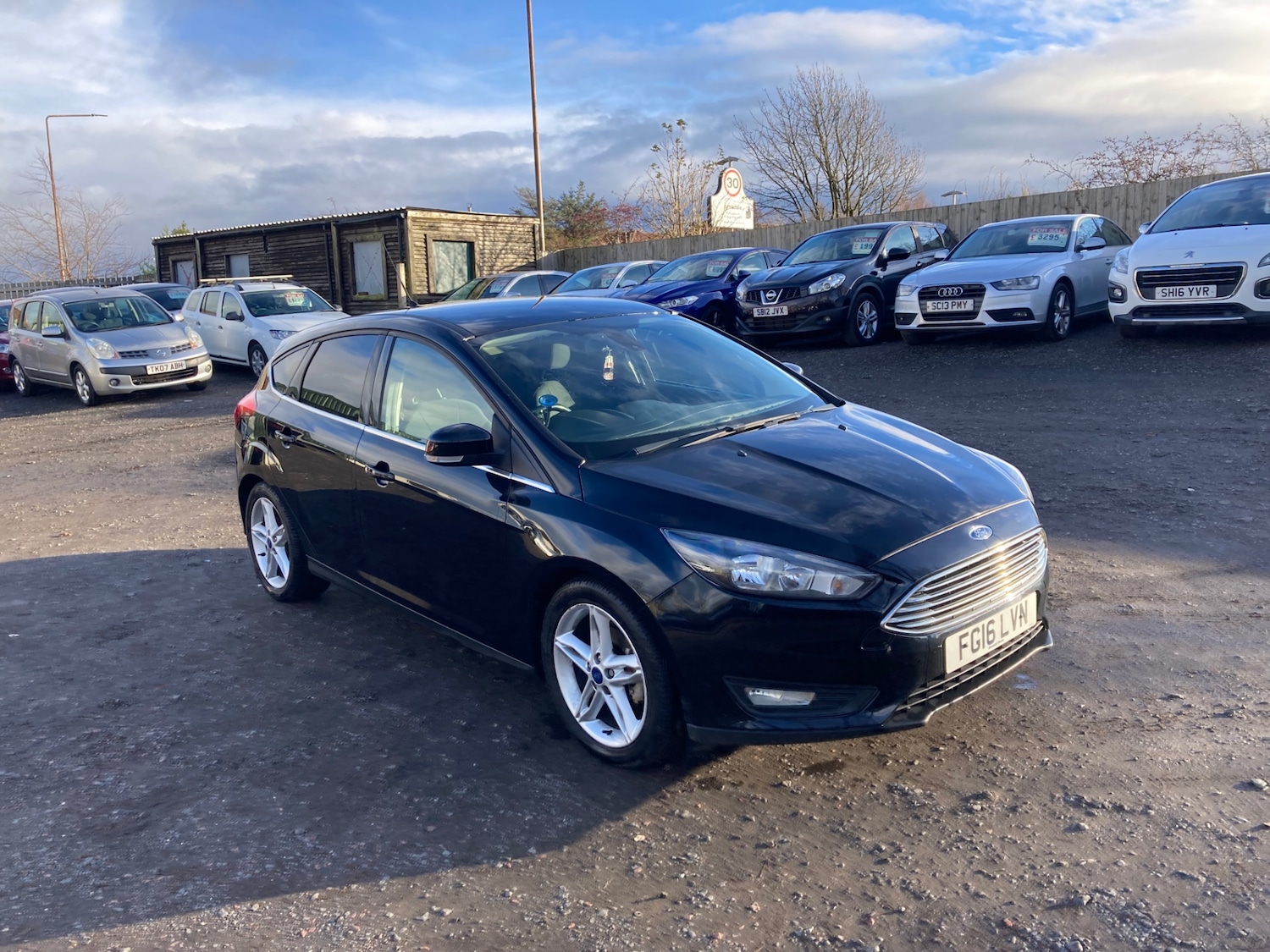 Used Ford Focus 2016 for sale - 76682087: Photo 5