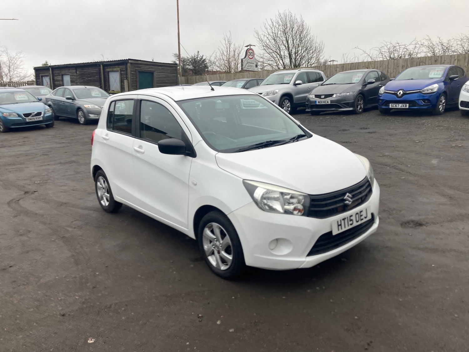 Used Suzuki Celerio 2015 for sale - 77465977: Photo 5