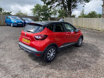 Used Renault Captur 2019 for sale - 79429577: Photo