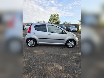 Used Peugeot 107 2007 for sale - 79518920: Photo