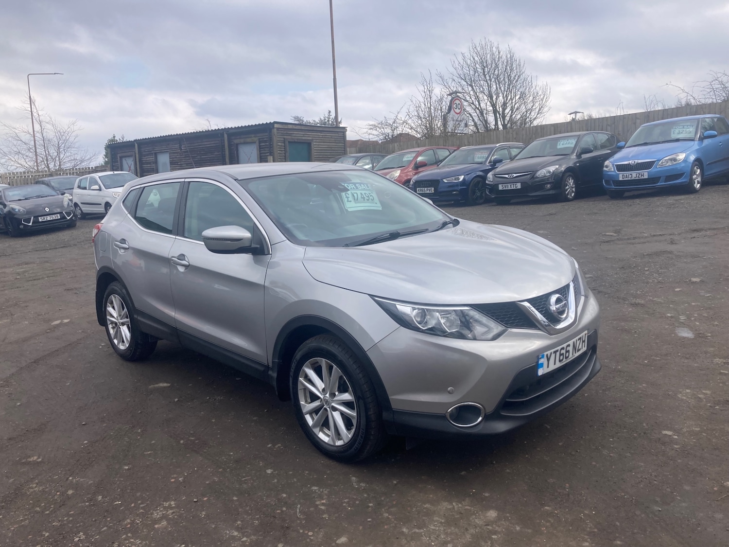 Used Nissan Qashqai 2016 for sale - 77744363: Photo 5