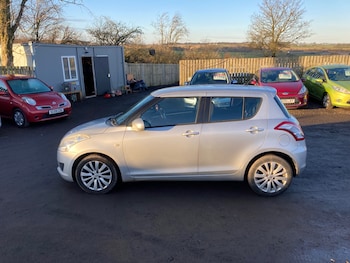 Used Suzuki Swift 2011 for sale - 77250826: Photo