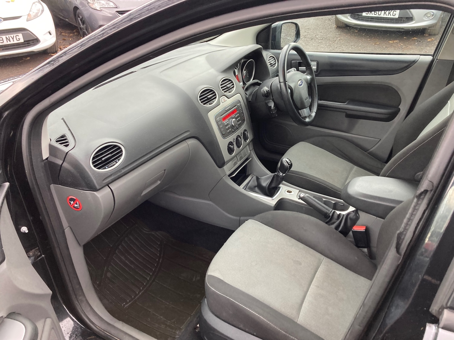 Used Ford Focus 2010 for sale - 76488517: Photo 7