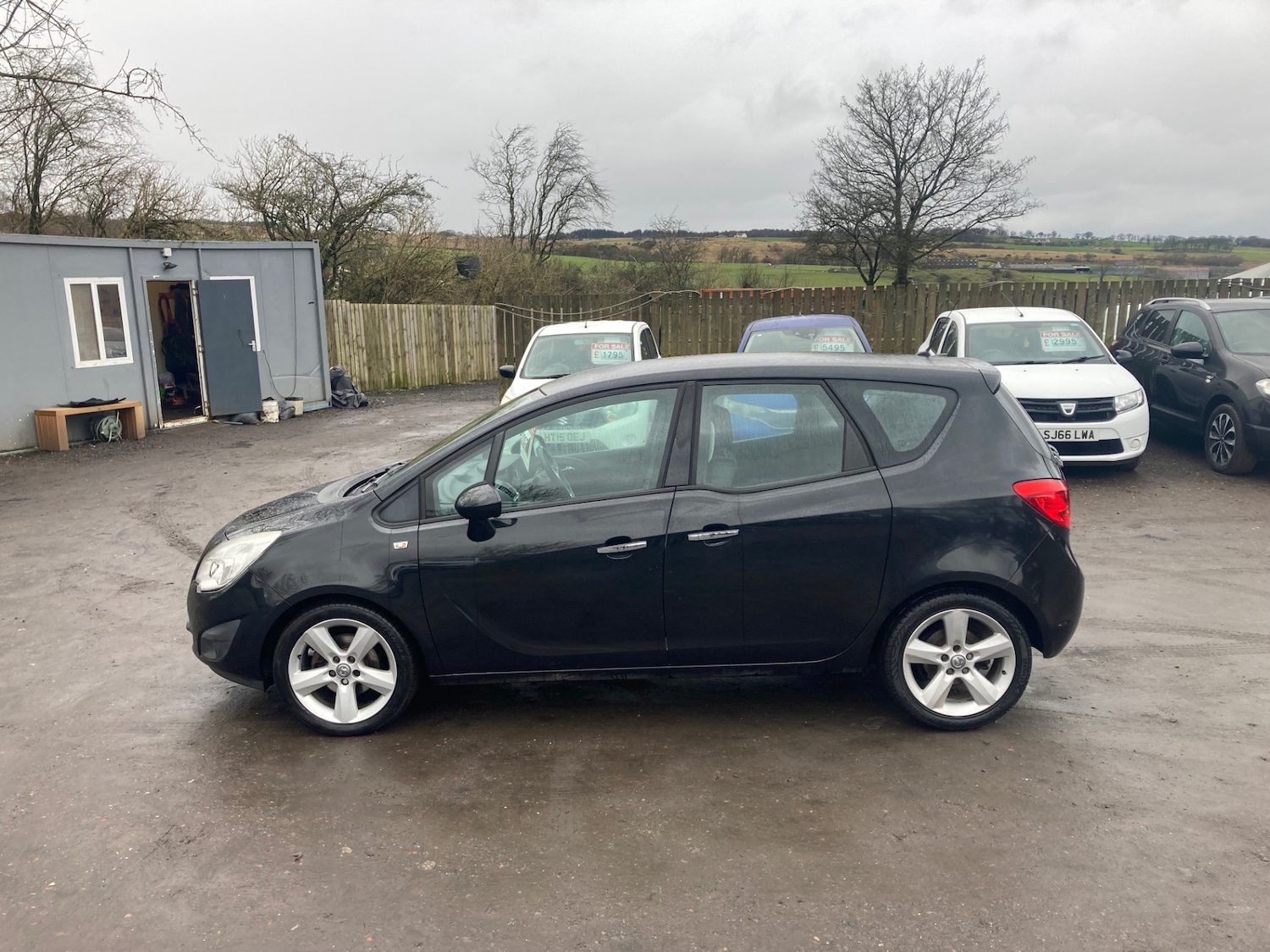 Used Vauxhall Meriva 2013 for sale - 77483733: Photo 2