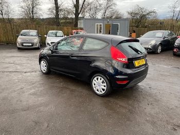 Used Ford Fiesta 2011 for sale - 76885225: Photo
