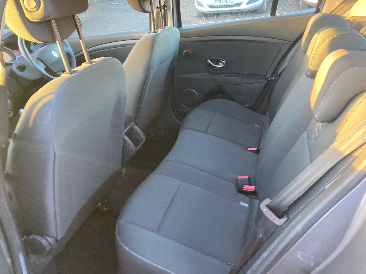 Used Renault Megane 2009 for sale - 76694691: Photo 8