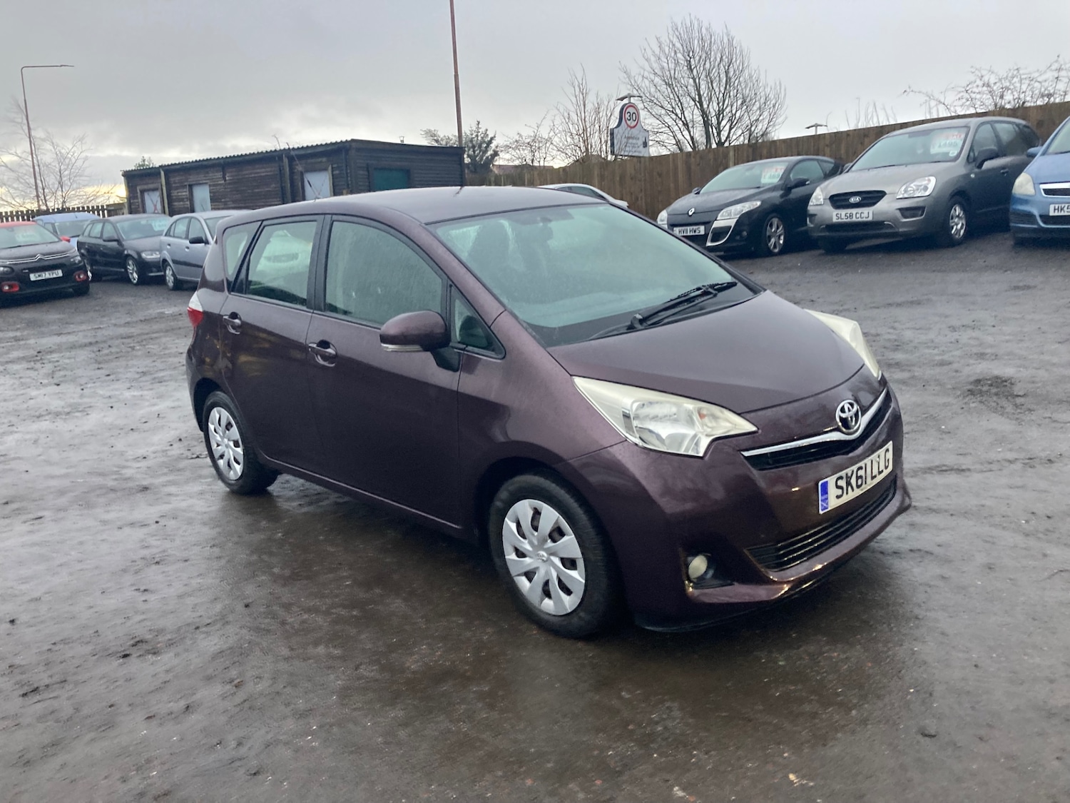 Used Toyota Verso 2011 for sale - 77264611: Photo 5