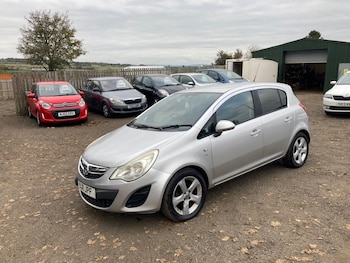 Vauxhall - Corsa